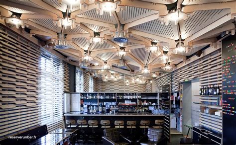 le café caché paris.